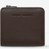 Status Anxiety SENSE OF WONDER Wallet cocoa